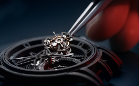 上海官方羅杰杜彼手表維修電話