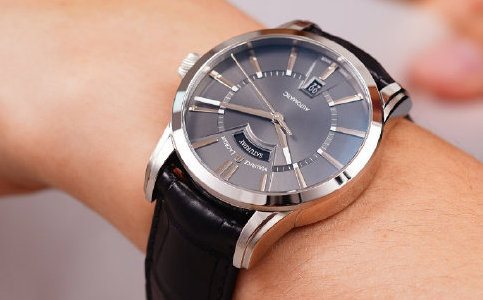 艾美手表走停了怎么辦