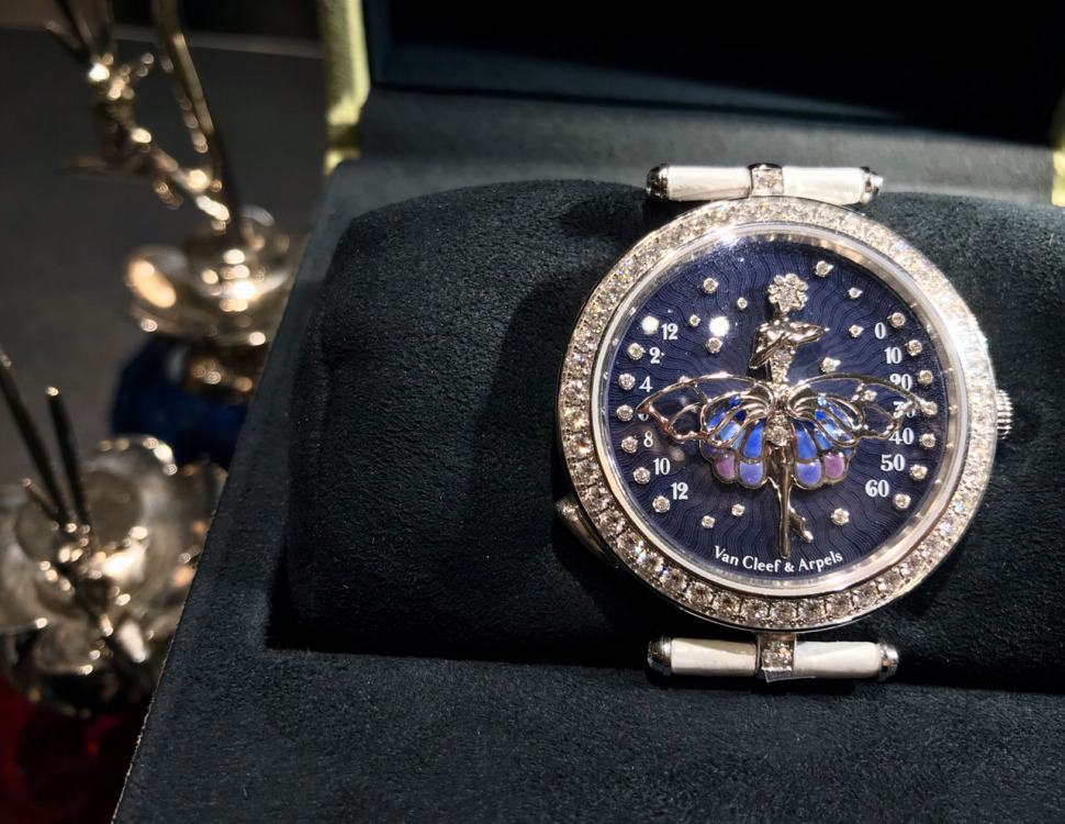 上海市梵克雅寶手表維修地址