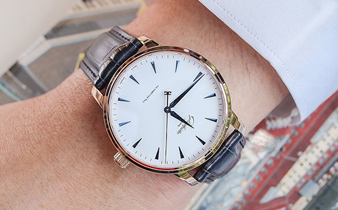 長(zhǎng)沙格拉蘇蒂手表售后維修服務(wù)中心