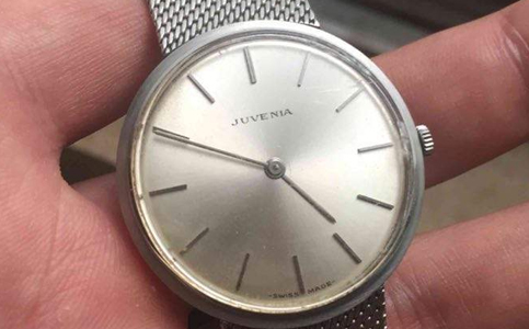 尊皇手表成都售后維修服務點電話地址查詢