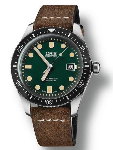 豪利時手表里面為什么會產生霧氣呢