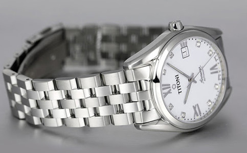 梅花手表不轉了修一下多少錢(梅花石英表不走了)