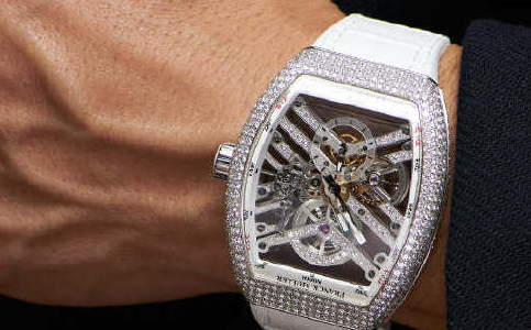 法穆蘭手表怎么保養(yǎng)（法穆蘭手表機芯如何養(yǎng)護）