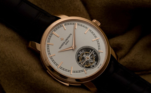 江詩丹頓手表停走上弦也不走（江詩丹頓手表怎么保養(yǎng)？）