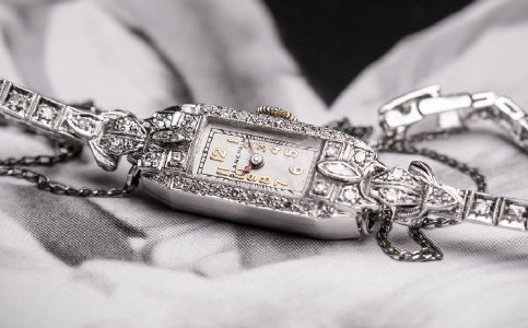 寶珀手表保養(yǎng)一次多少錢(寶珀手表的保養(yǎng)知識)