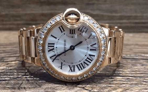 武漢環貿廣場卡地亞手表售后維修（卡地亞手表機械故障的解決辦法）